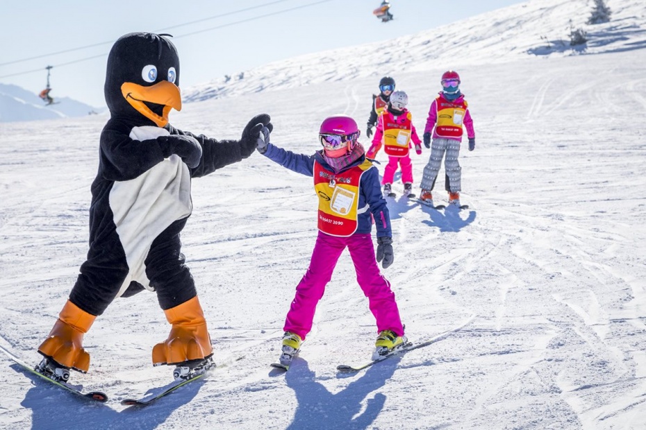 Skiing in Flachau with BOBO the penguin