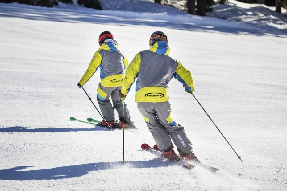 Improve your technique in a ski course